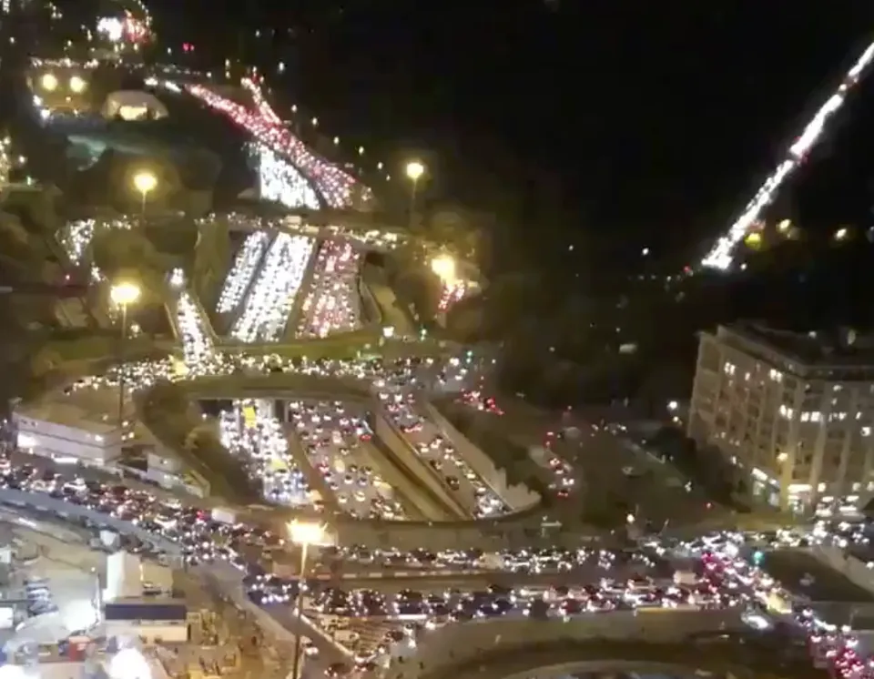 Exodus. Paris cette nuit. (vidéo)