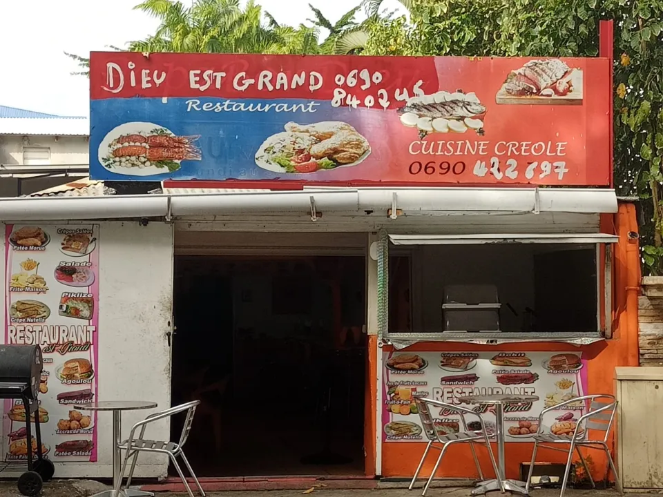Le restaurant préféré du député de Martinique Jean-Philippe Nilor se trouve en...Guadeloupe