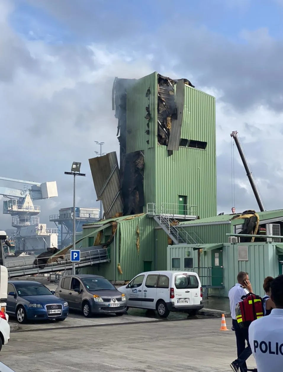 Forte explosion sur le port de Fort-de-France en Martinique
