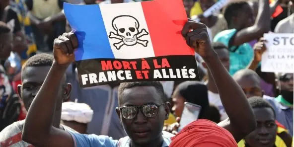 Mali : l’ambassadeur de France expulsé