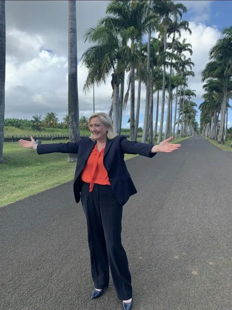 L'image du jour 27/03/22 - Marine le Pen - Guadeloupe