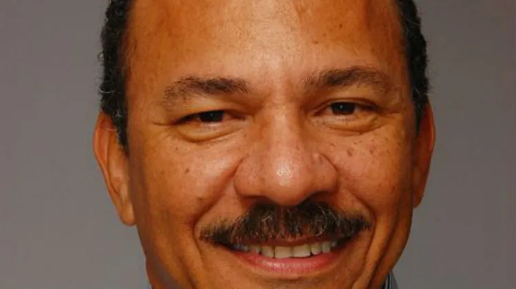 Martinique : David Zobda pouvait-il être directeur de cabinet au SMTVD ?