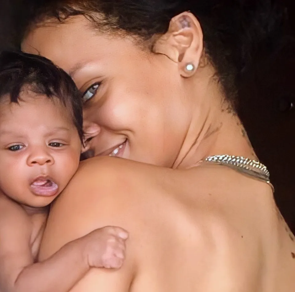 Rihanna ...