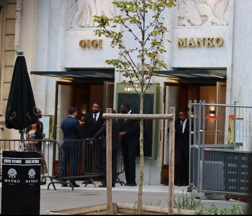 Paris : le Manko passe du blanc-manger coco à la forêt noire