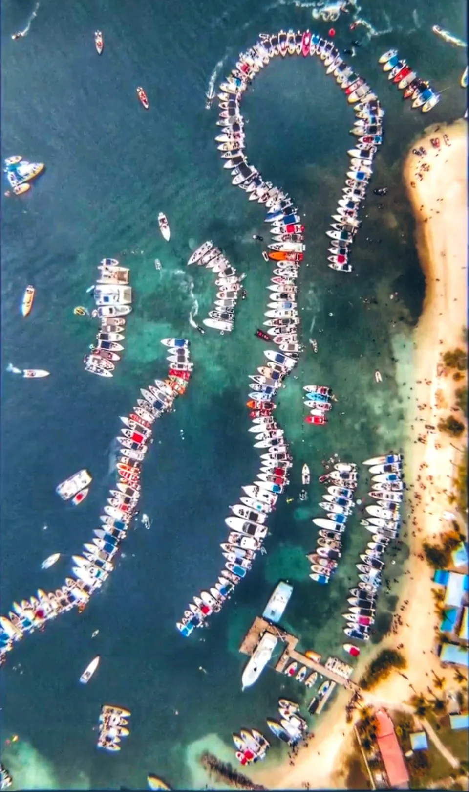 Et si les "For My Peep Yoles" payaient un forfait lors du Tour de la Martinique des yoles rondes ? Et si on s'y mettait ?