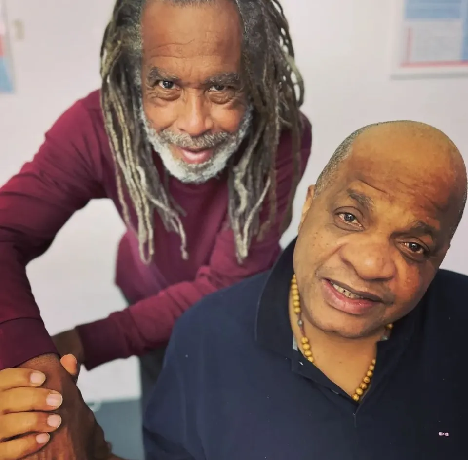 Jean-Philippe Marthély le chanteur du groupe Kassav va de mieux en mieux