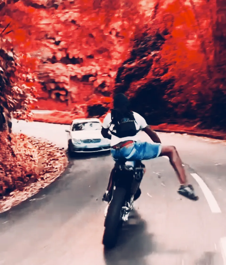 Faire des économies à moto en Martinique c'est possible 🏍️
