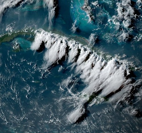cuba sous les nuages