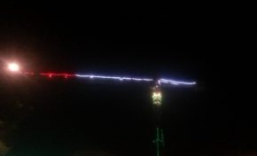 Une grue aux couleurs de l'Italie ?