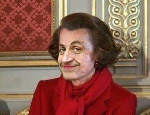 Nicolas Sarkozy lie nos sangs