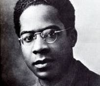 "Comme la mère de Césaire était, elle, noir charbon, j’en déduis que son père était l’élément clair du couple…"