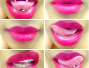 DÉBAT : pourquoi les femmes tirent la langue ?