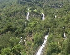 Images de #Martinique, de #Guadeloupe, de #Guyane et de La #Réunion sur #Instagram