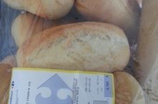 Petits pains x10 : Carrefour Sainte Clothilde (#Réunion) => 1,92€  Carrefour Génipa (#Martinique) => 2,05 €