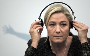 "Personne ne me fera dire ou croire que Marine Le Pen  est une conne"