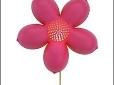 Mort d'un bébé au Royaume-Uni : Ikea met en garde contre une lampe