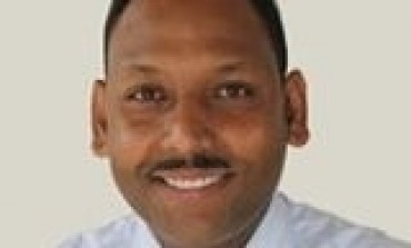 Thierry Robert : "Je regrette que François #Hollande ait attendu dix-huit mois pour assumer sa ligne social-démocrate."