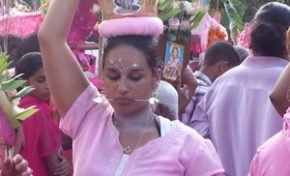 L'image du jour (19 janvier 2014) #Lareunion : Thaipoosam Cavadee 