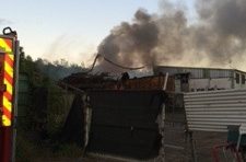 Incendie sur le site de #Metaldom en #Martinique