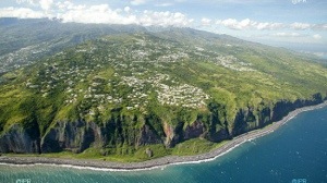 Intervention du député de La Réunion Thierry #Robert à propos de la nouvelle route du littoral