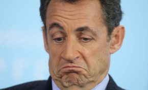 Casse toi pauvre...?