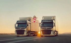 Avantage Jean- Claude Van Damme...