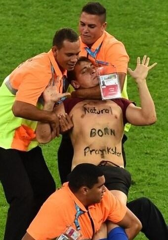 Le #streaker qu'on n'a pas vu à la télévision