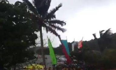 #TDY2014...#Bertha arrive...le Tour de la #Martinique des yoles rondes met les voiles