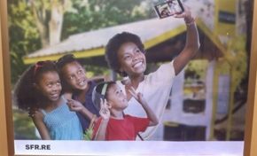 #SFR #Réunion réinvente le #selfie