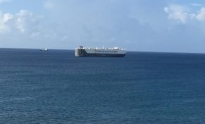 La #Martinique avance et chante "Letchimia joli bato bel bato a ki an la rad la ..."