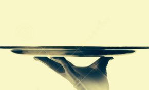 Francois #Hollande va t-il offrir sur un plateau roi la tête de Corinne Mencé-Caster à Serge #Letchimy ?