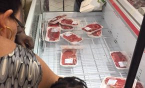 Carrefour...la Martinique t'ai...meuhhhh !!!