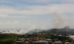 La décharge de Céron est en feu en Martinique