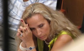 Karine est une martiniquaise amère...Ti Nicaise aussi