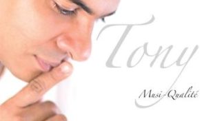 Cahier d'un retour fatal au pays natal pour Tony Chasseur