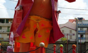 Vaval 2016 en Martinique...c'est ça 😂😀😃