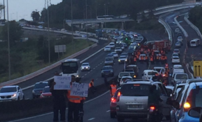 Grève des pompiers en Martinique  : sapeurs comme jamais