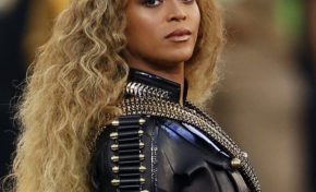 Aux États- Unis ils ont Beyoncé...en Martinique on a...Alexandra