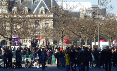Manifestation étudiante à Paris contre la loi Travail