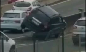 Martinique : destin médiatique d'un 4x4 qui s'affiche en mode 4x3