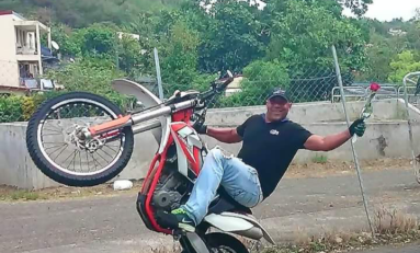 Manman mo kontan to...Mo to pou lavi