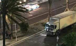 Attentat à Nice. "Des dizaines de morts". WTF.
