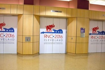 Chez les Républicains US... les "White Elevators"... WTF