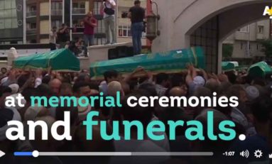 Enterrement des victimes de l'attentat d'Istanbul (vidéo)