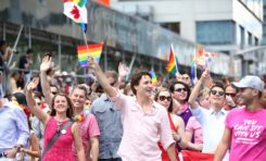 Trudeau, premier ministre, dans la Gay Pride.