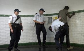 "La lutte contre le racisme doit-elle se passer des blancs ?" (radio)