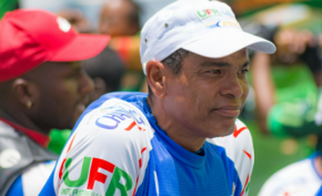 Félix Mérine : "Man ka gadé  Mas pasé"