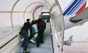 We are 🎵🎵🎶🎶west-indian, caribbean...🎵🎵🎶🎶🎵only when we sing a song