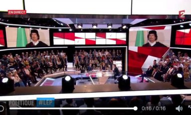 Sarkozy parle de Khadafi... lol