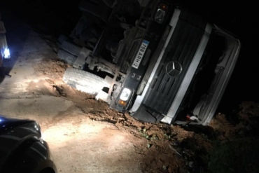 Et voilà...le 9 ème CAMION accidenté en Martinique